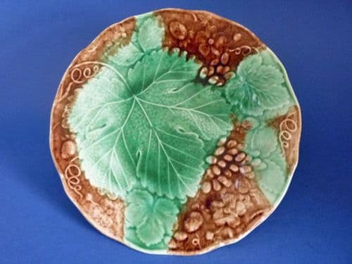 (Sold) Scottish Majolica 'Grape and Vine Leaf' Plate c1880