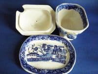 Antique Staffordshire 'Willow' Pattern Sauce Tureen & Stand c1850
