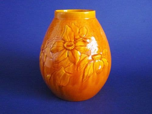 Burmantofts Yellow Faience 'Clematis' Vase c1885 (Sold))