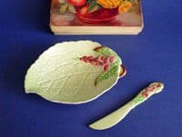 Carlton Ware Green 'Foxglove' Butter Dish and Knife Boxed Gift Set c1940