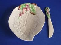 Carlton Ware Yellow 'Foxglove' Butter Dish and Knife c1939