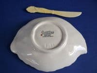 Carlton Ware Yellow 'Foxglove' Butter Dish and Knife c1939
