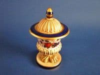 Davenport Porcelain Imari Pattern Campana Shape Inkwell c1880