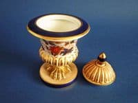 Davenport Porcelain Imari Pattern Campana Shape Inkwell c1880