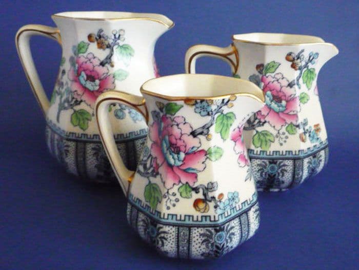 Graduated Set of Three Keeling and Co Shanghai Losol Ware Jugs c1910