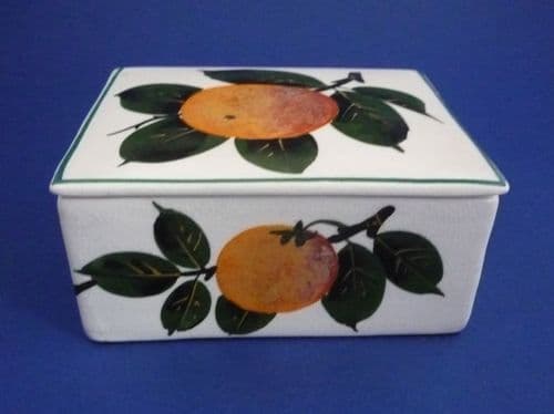 Plichta Bovey Tracey Wemyss Ware 'Oranges' Box and Cover c1935