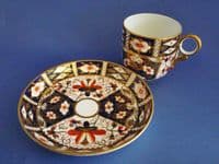 Royal Crown Derby 'Traditional Imari' Pattern 2451 Breakfast Cup and Saucer c1910