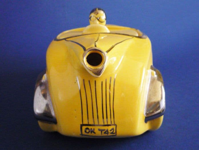 Sadler s Classic 1930s Art Deco Yellow Racing Car Teapot OKT42 Sold
