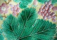 Superb Wedgwood Majolica 'Strawberry & Vine' Plate c1931 #2