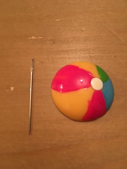 Beach Ball Needle Minder