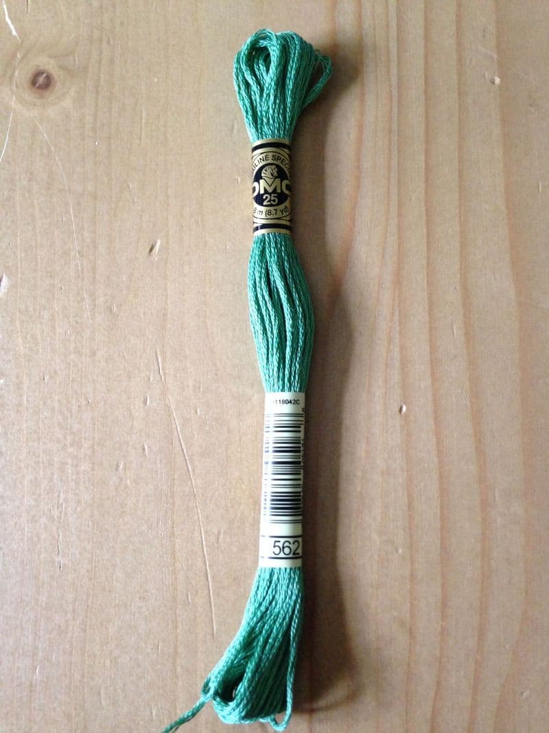 DMC 562
