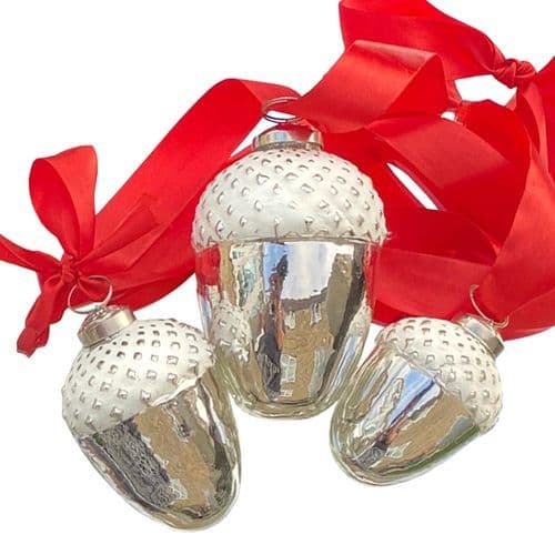 3 Acorns, red ribbon