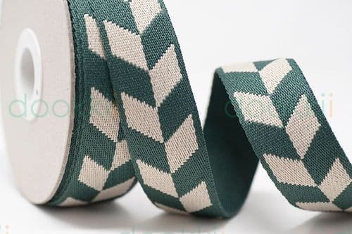 36mm webbing - chevron natural/green