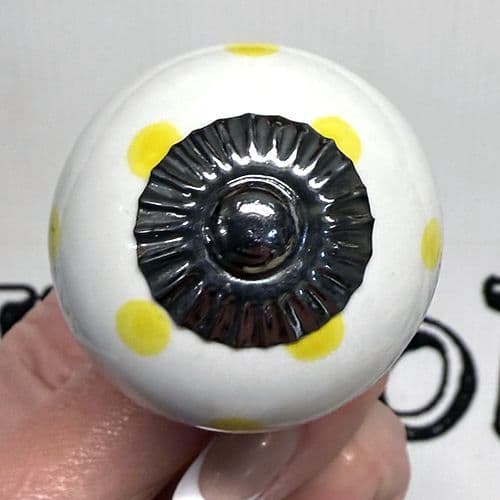 38mm White/Yellow Spots