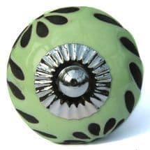 Green/Black Garden Knob