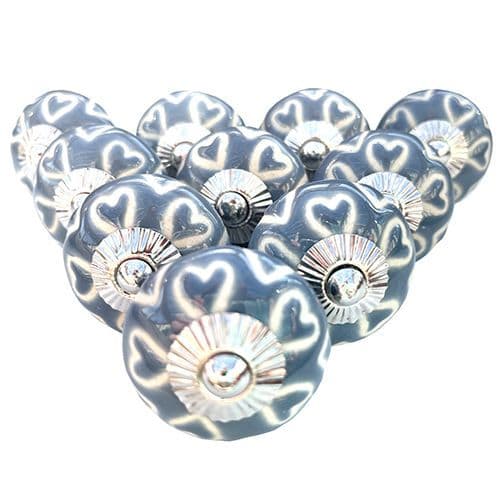 Set of 10 Grey Etched Heart Design