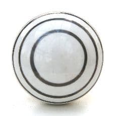 Smooth silver stripes knob