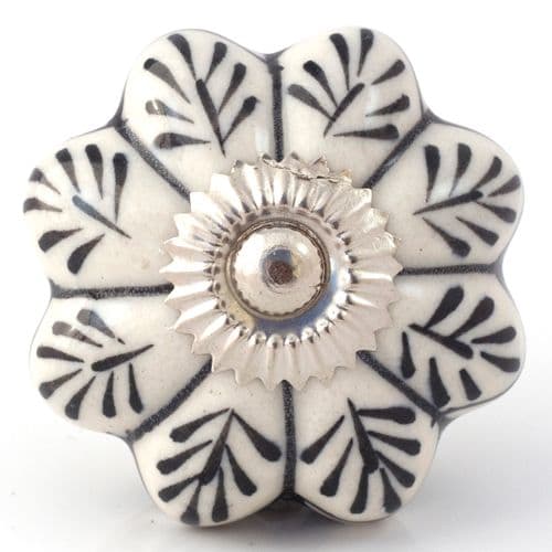 White/black fern with border melon knob