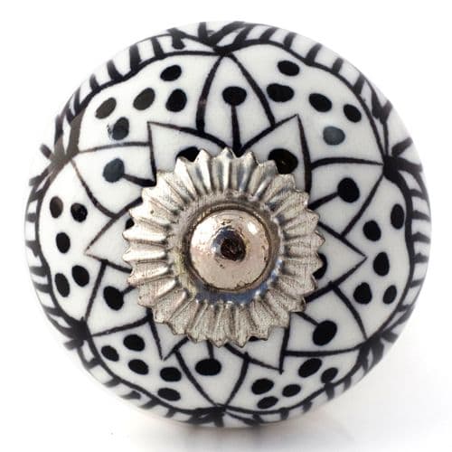 White/black pretty knob