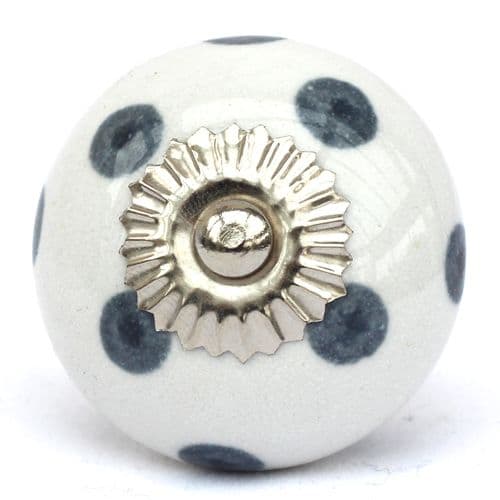 White/grey dots knob