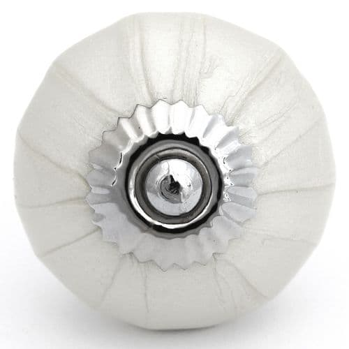 White pearlescent round knob