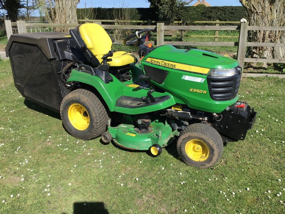 John Deere x950R diesel ride on mower