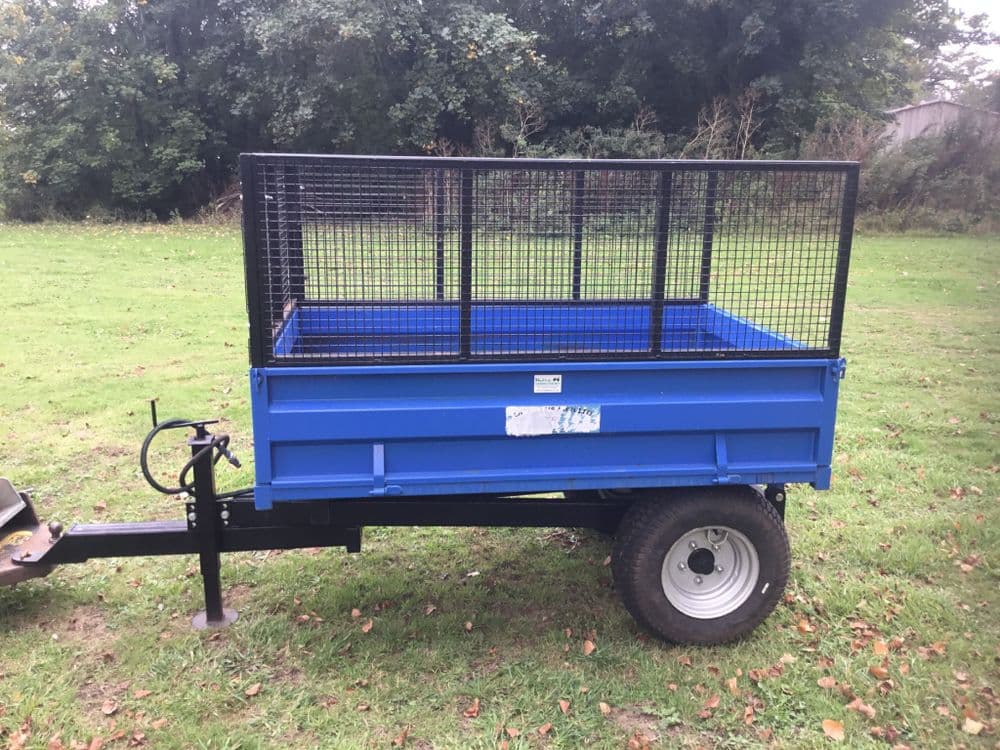 SOLD******OXDALE  1.5 ton tipping trailer ++++++SOLD    c/w extension Sides