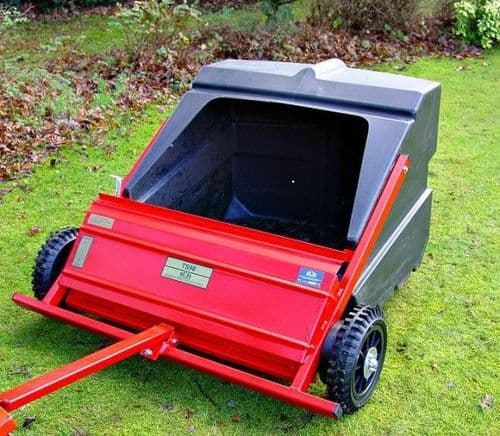 TS98 Towed lawn sweeper/collector