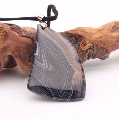 Banded Agate Pendant 11