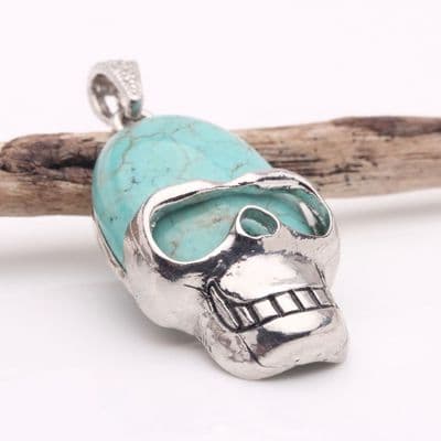 Blue Howlite Skull Pendant in silver alloy 9
