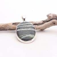Chrysotile in Serpentine Pendant