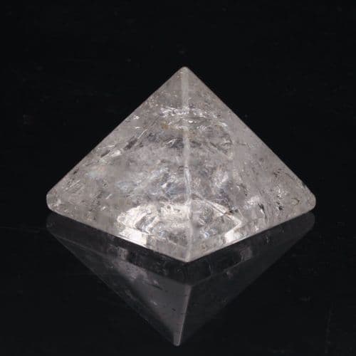 Clear quartz Pyramid