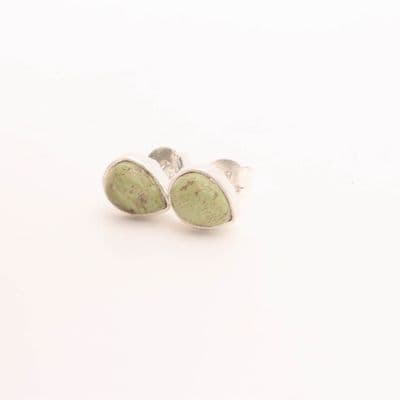 Gaspeite Stud Earrings 2