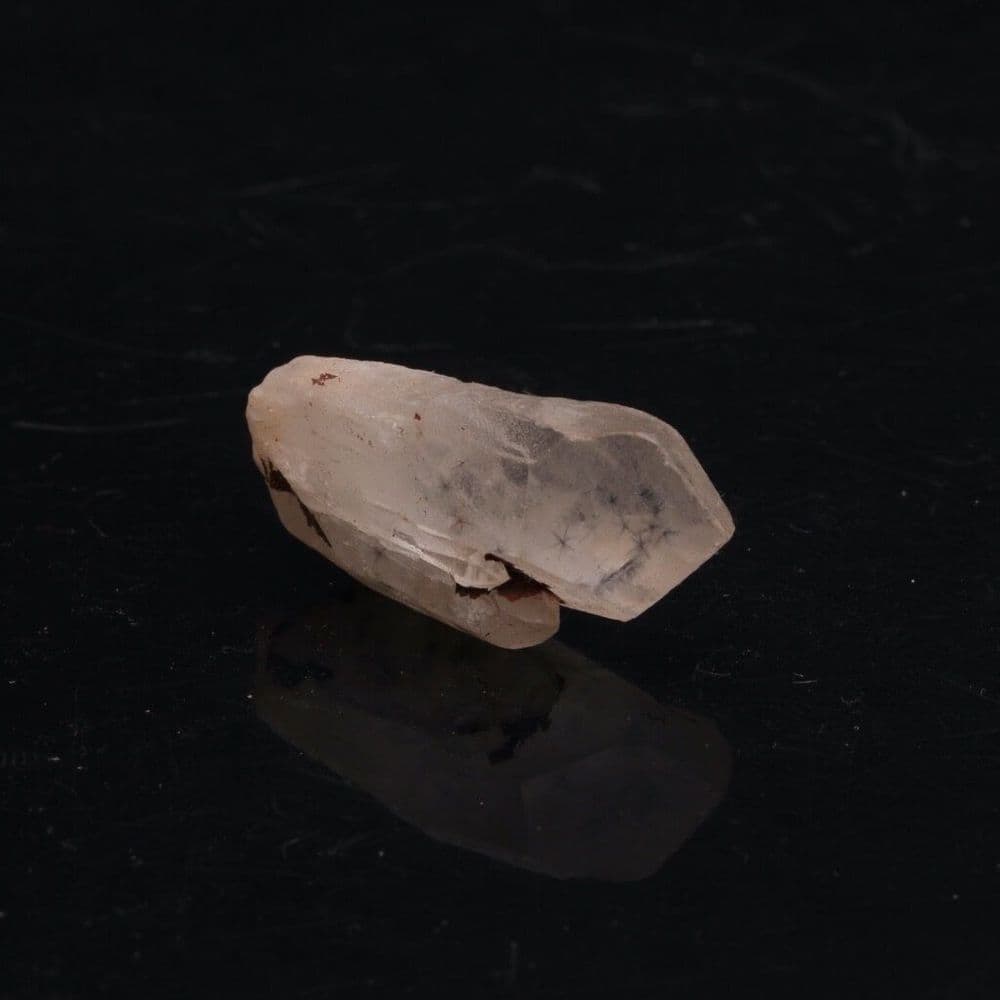 Hollandite in Quartz