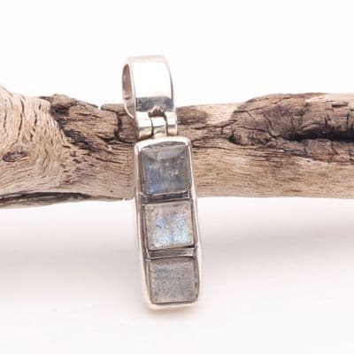 Labradorite Pendant 13