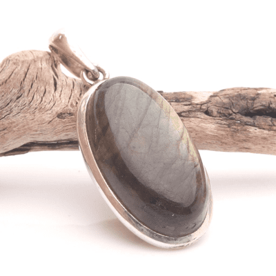 Labradorite Pendant 15