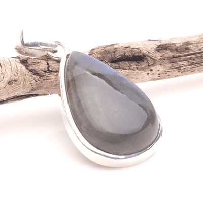 Labradorite Pendant 20