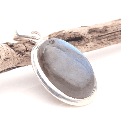 Labradorite Pendant 22