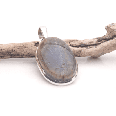 Labradorite Pendant 30