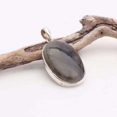 Labradorite Pendant 7