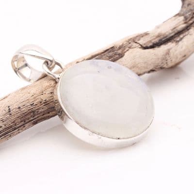 Moonstone Pendant 20