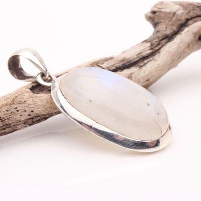 Moonstone Pendant 5