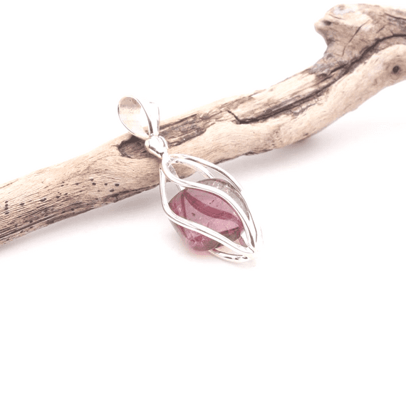 Rubellite pendant