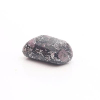 Spinel in Matrix 24
