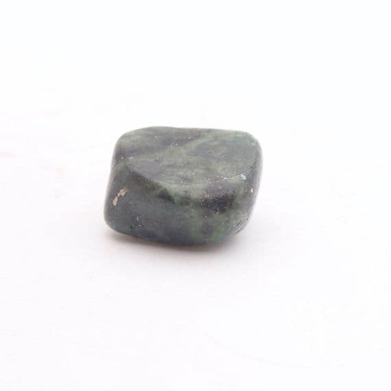 Tsavorite Garnet | Crystals For Healing