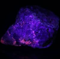 Tugtupite