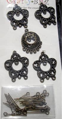 CRAFTY BITZ CHARMS FLOWERS mt125