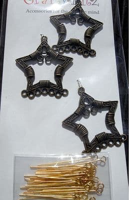 CRAFTY BITZ CHARMS LARGE STARS mt129