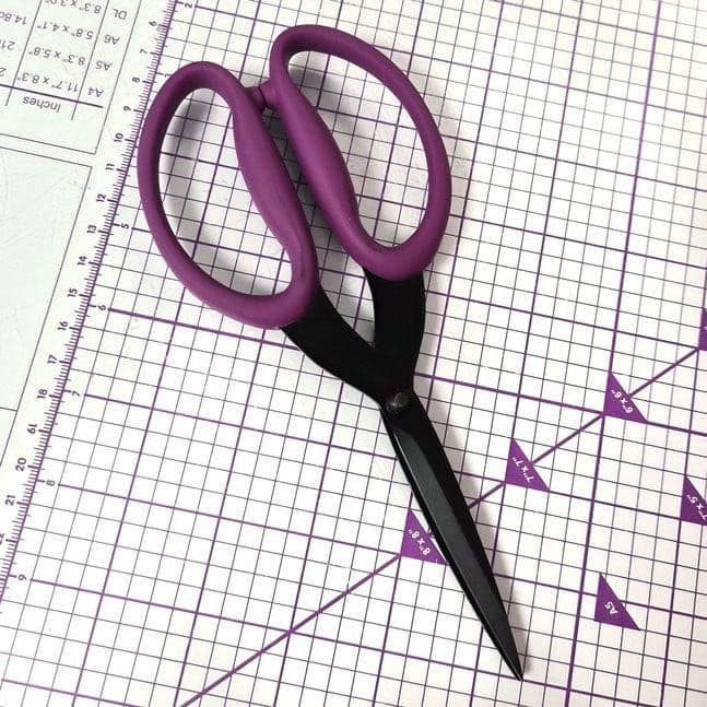 Large Comfort Grip Scissors - Hunkydory Premier Craft Tool