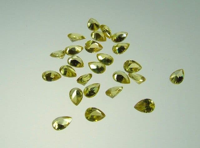 6x4mm Pear Golden Yellow Cubic Zirconia